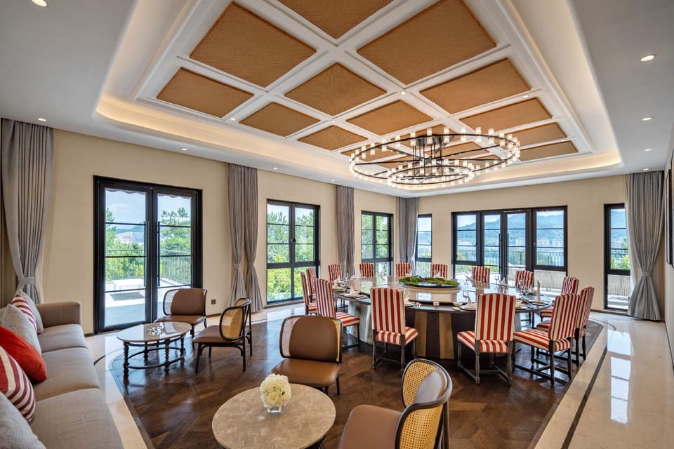 Blue City County An Yi Resort Hotel in Hangzhou