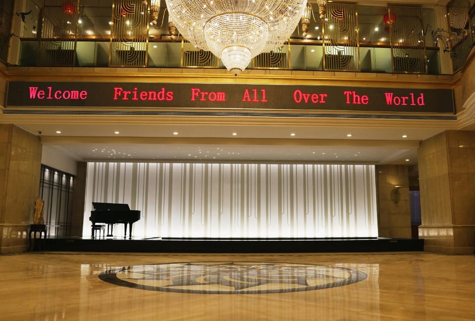 Fuxin Building Hotel in Qingdao