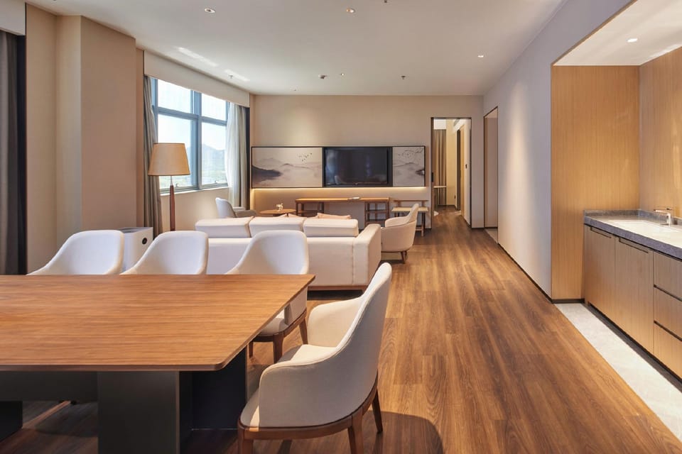 Jinling Jialong Hotel, Xingzhuang, Nanjing Hotel in Nanjing