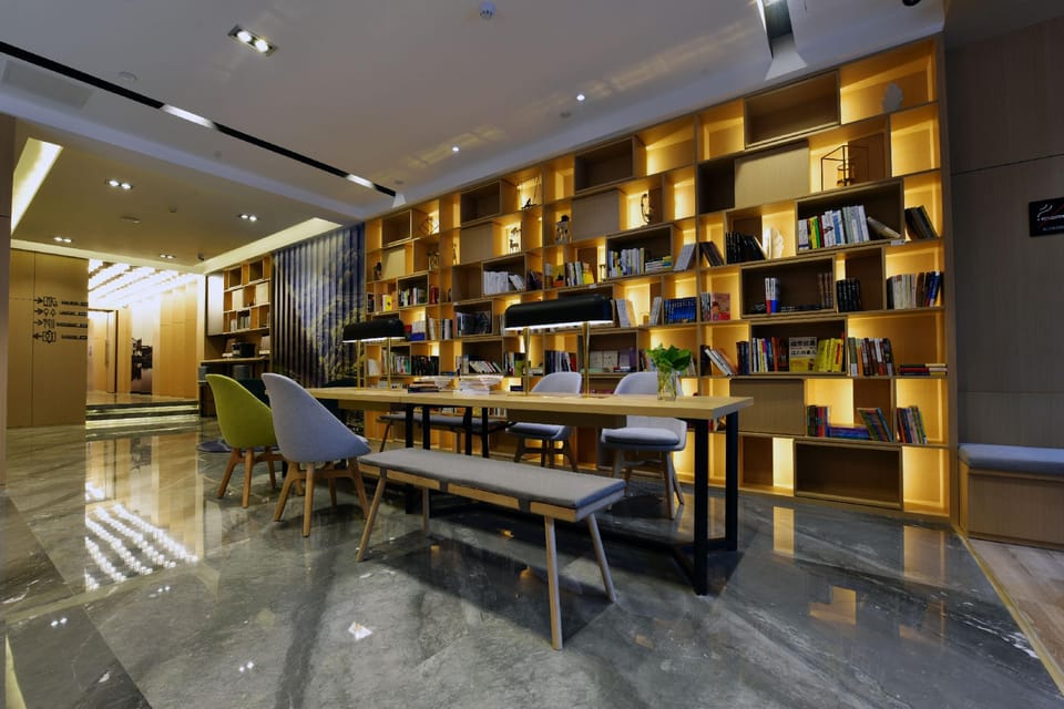 LBED Business Hotel (Linping Metro Station, Hangzhou) Hotel in Hangzhou