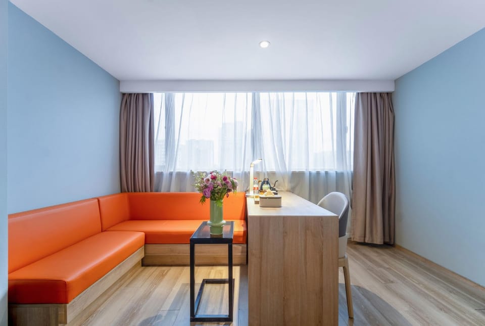 LBED Business Hotel (Linping Metro Station, Hangzhou) Hotel in Hangzhou