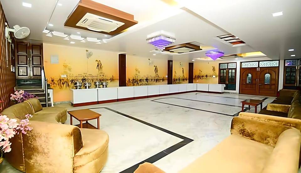 Hotel Awadh Inn Hotel in Lucknow