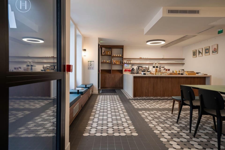 Beau M Paris Hotel in Paris