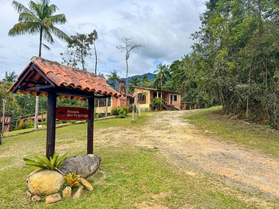 Pousada Alto Pirapitinga Lodge in State of Rio de Janeiro