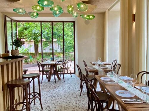 Hotel Restaurant Aupres d'Angele Hotel in Auvergne-Rhône-Alpes