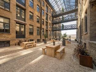 5-Bedroom Luxury Duplex Penthouse Hotel in Bradford