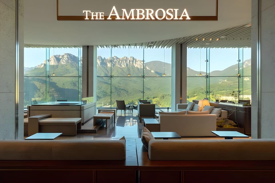 Sono Del Pino Hotel in South Korea