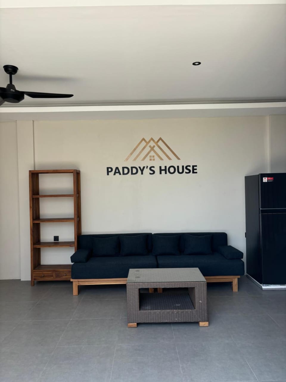Paddy's House Seseh Hotel in Kediri