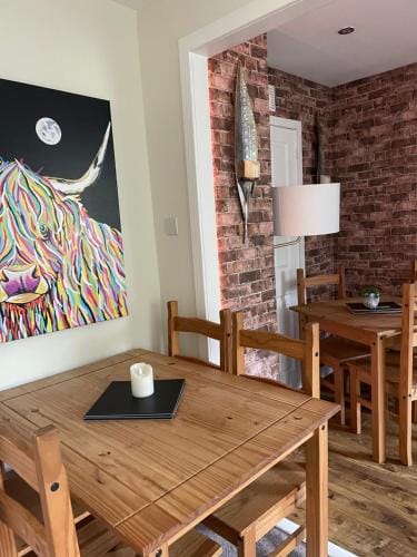Charleston Apartment with Family Room sleeps 4 Hotel in Scotland