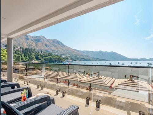 Sun & Sea Residence Hotel in Srebreno