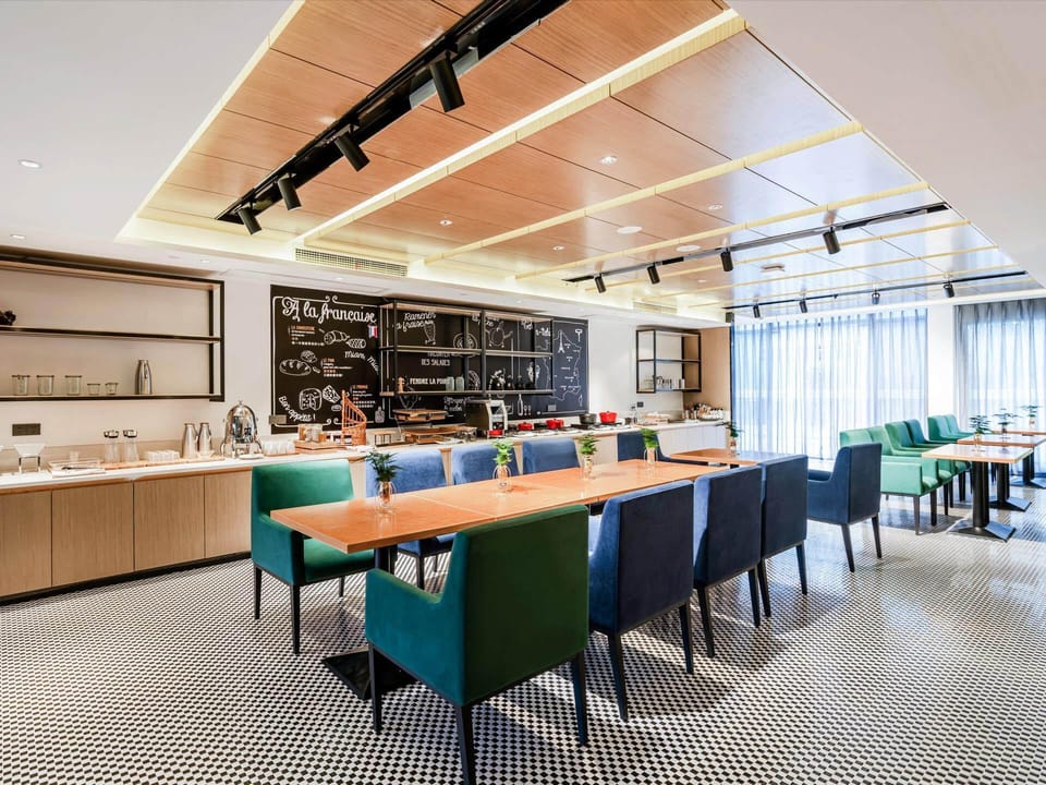 Campanile Hotel Chengdu Convention and Exhibition Center Qilong Metro Station Hotel in Chengdu