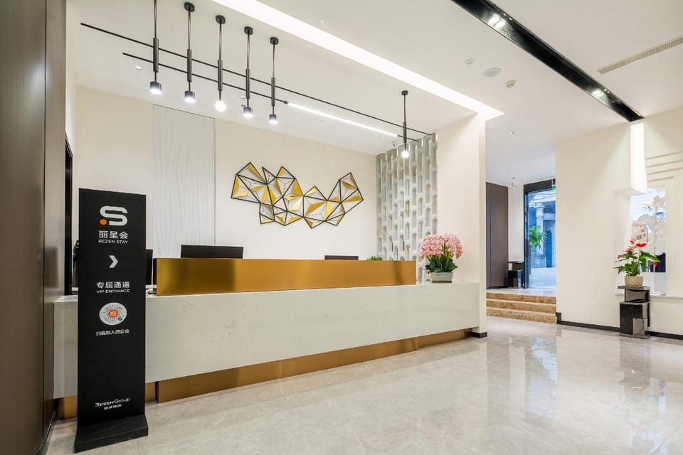 Rezen Kingtown Hotel Chongqing Shapingba Railway Station Three Gorges Plaza Hotel in China