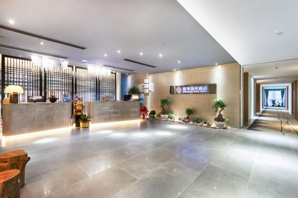 Rezen Select Hotel Quzhou Oriental Plaza Hotel in Zhejiang