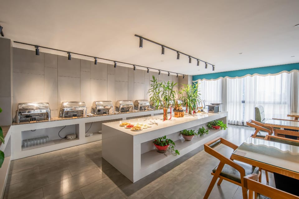 Rezen Select Hotel Quzhou Oriental Plaza Hotel in Zhejiang