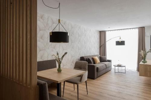 Ramilia Family Apartments Restaurant & Pizzeria Hotel in Trentino-South Tyrol