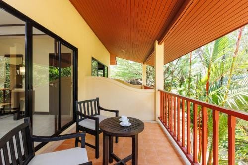 Nang Thong Beach Resort Resort in Khuekkhak