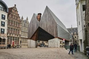 Chic Duplex Studio with High-Quality Finishes in Ghent Center Hotel in Ghent