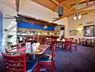 Fallbrook Country Inn Hotel in Fallbrook