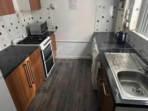Poshval Hotel in Manchester