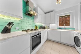 Azalea Apartment: home comforts by the river Hotel in Brentford