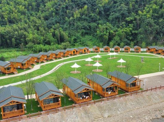 Green River Resort Hotel in Zhejiang