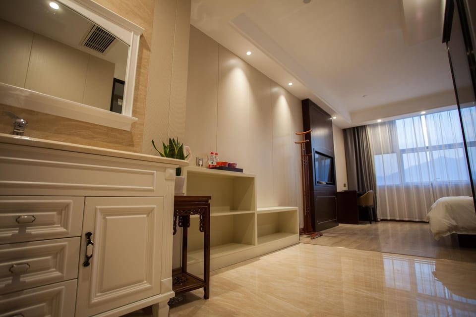Golden Sunshine Hotel Hotel in Zhejiang