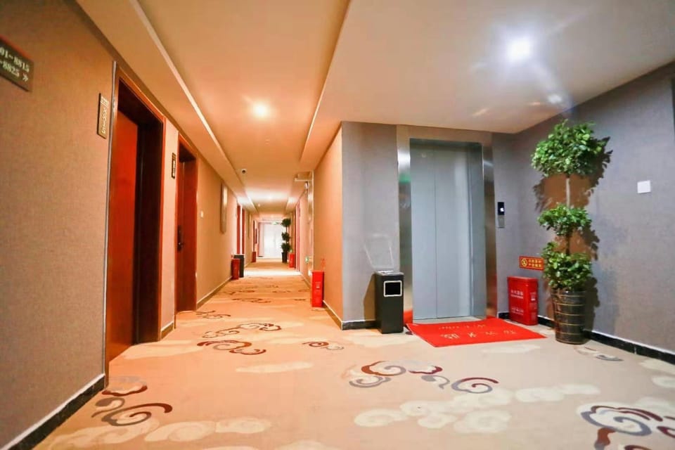 Yunding Hotel (Logistics Park) Hotel in China