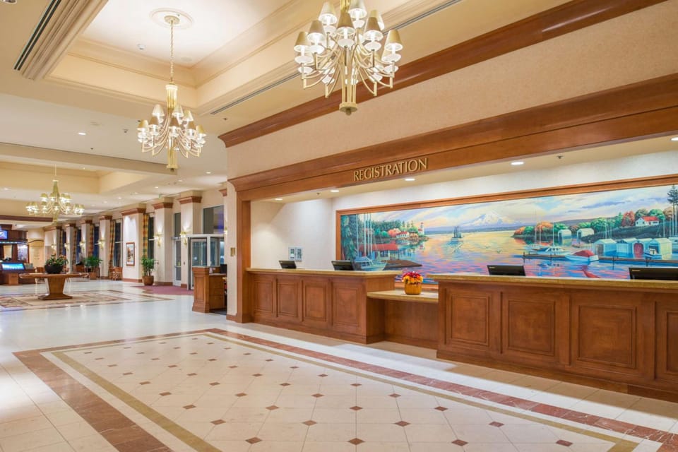 Hilton Seattle Airport & Conference Center Hotel in SeaTac