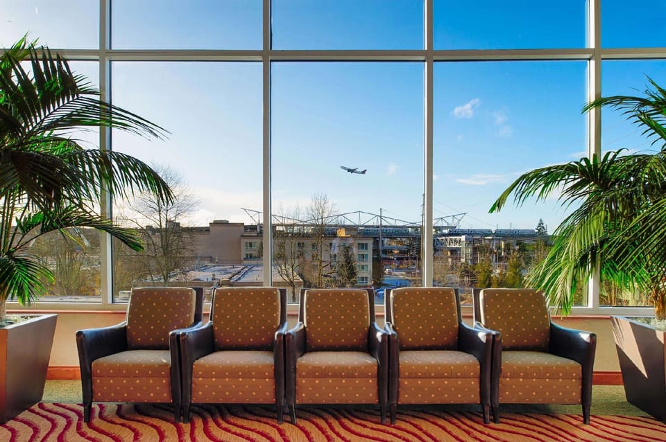 Hilton Seattle Airport & Conference Center Hotel in SeaTac