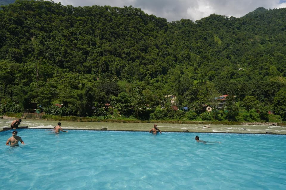 Matlobong Riverside Retreat Hotel in India