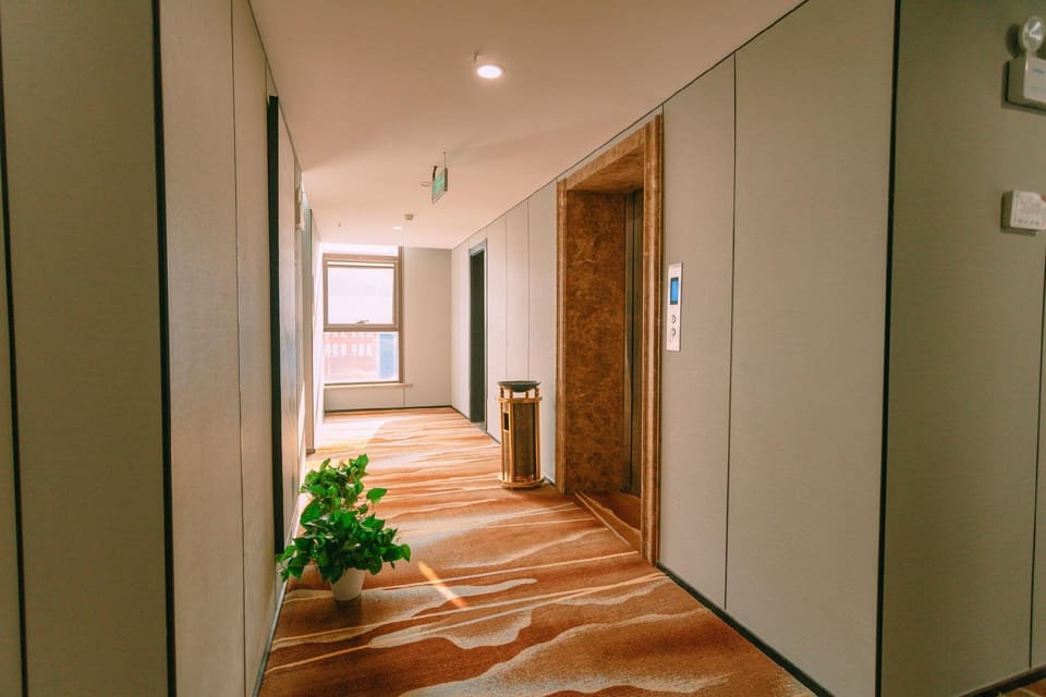 Qingmu Select Hotel (Ma'anshan Hongqi Middle Road RT-Mart) Hotel in Nanjing