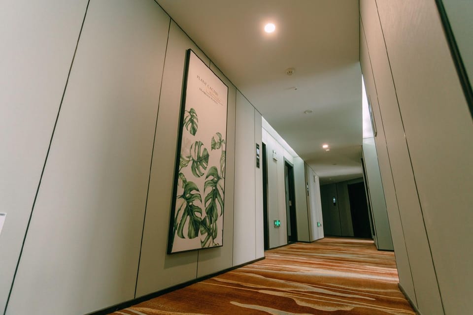 Qingmu Select Hotel (Ma'anshan Hongqi Middle Road RT-Mart) Hotel in Nanjing