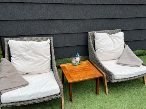 Mushroom Pod Lodge in Forest of Dean