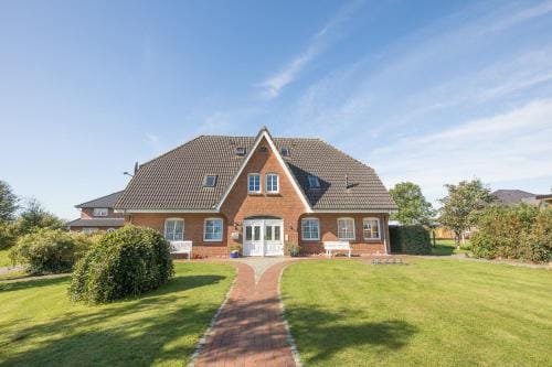 Maashof Nis Puck Hotel in Husum