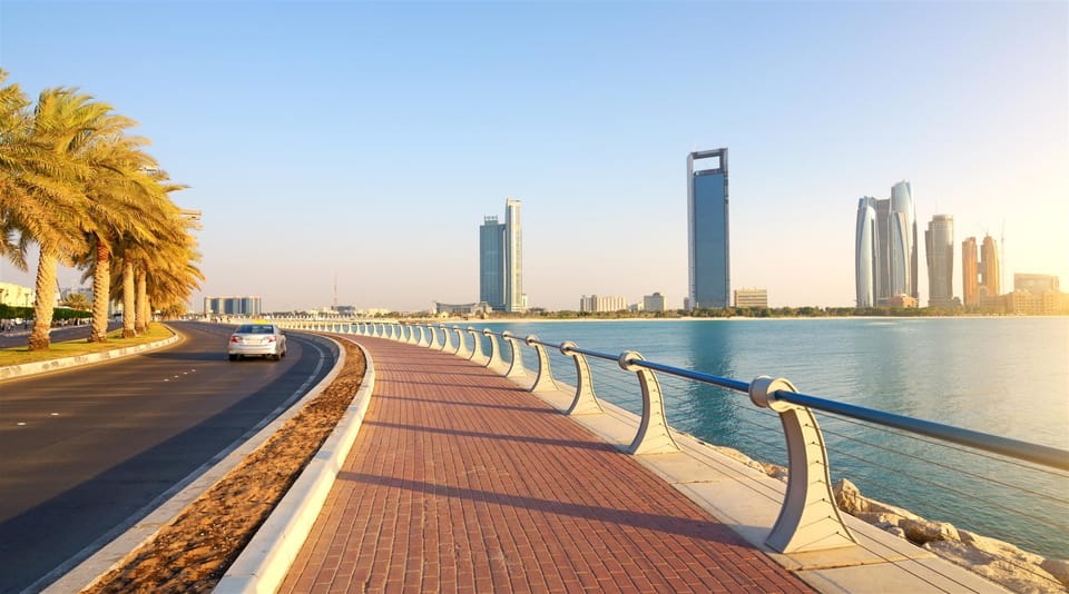 OYO HOME 1384 Luxrious 1 BHK With Balcony Hotel in Abu Dhabi