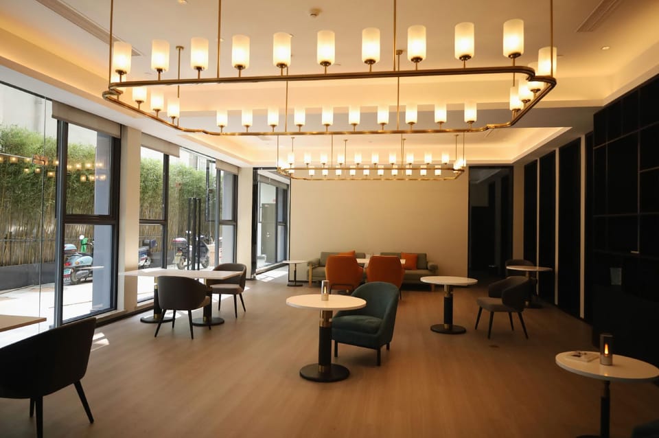 Shaoxing Xianheng New Youth Hotel (Lu Xun's Former Residence, Hometown of the Calligrapher) Hotel in Hangzhou