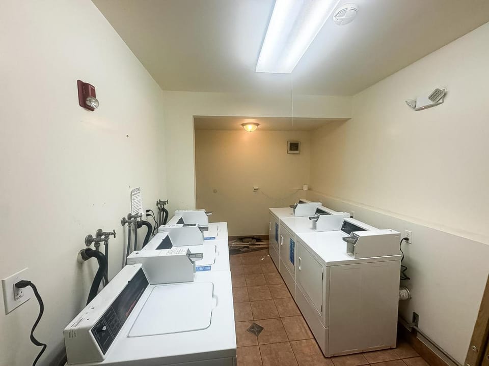 Van Nuys Homes for the Soul Hostel in Van Nuys
