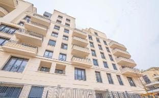 Bel appartement à 5 mn de Paris Métro 13 et 14 Hotel in Île-de-France