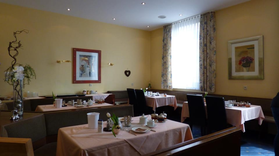 Central Hotel Hotel in Worms