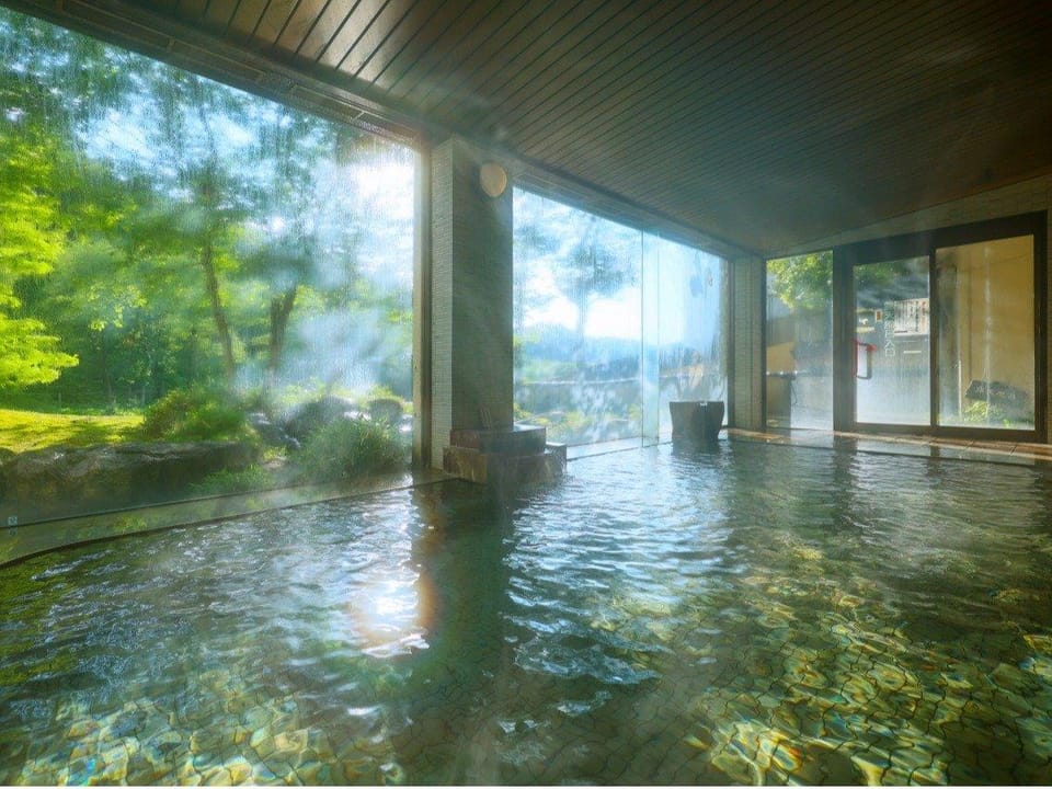 Open air bath