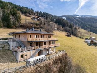 Apartment in Distelberg near Ski Slopes Hotel in Tyrol