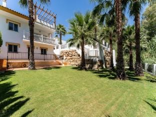 Faros Villa Horizonte near seabeach Hotel in Benalmadena