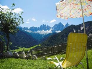 Farmhouse in Funes Valley with Dolomite Views Hotel in Villnöß