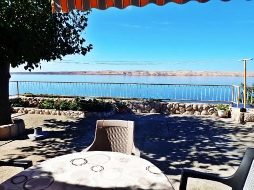 Apartment by Velebit Canal near Paklenica Hotel in Zadar County
