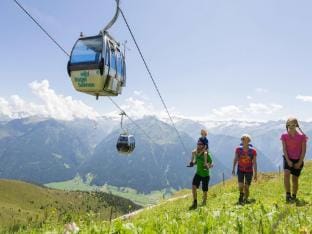 Chalet in Neukirchen near Wildkogel Arena Hotel in Salzburgerland