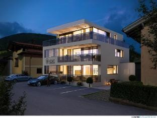Apartment in Bramberg with Mountain Views Hotel in Salzburgerland