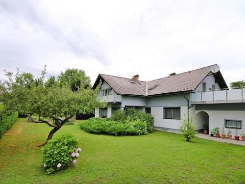 Apartment in St. Kanzian by Klopeiner See Hotel in Carinthia, Austria