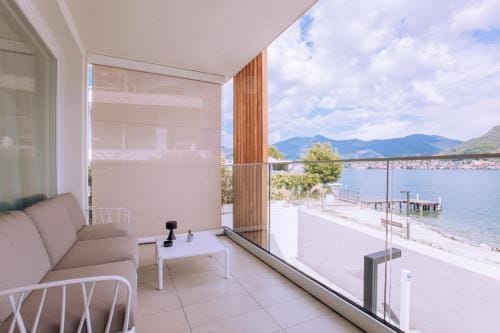 Apartments Resort Porticciolo Boutique Hotel in Salo