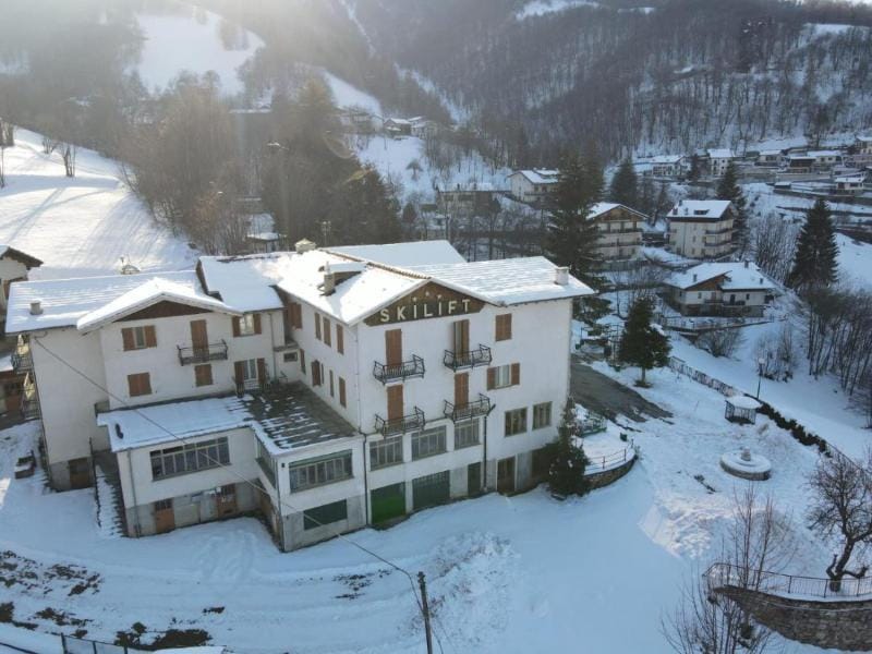 Skilift Hotel in Liguria
