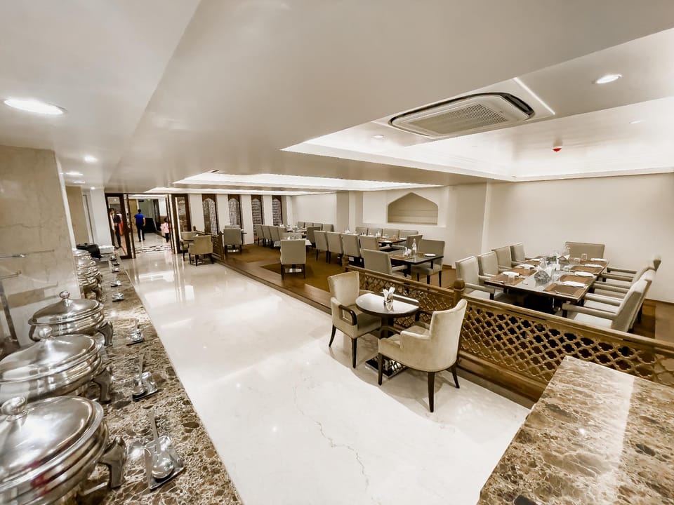 Hotel Paisley Palace  Hotel in India